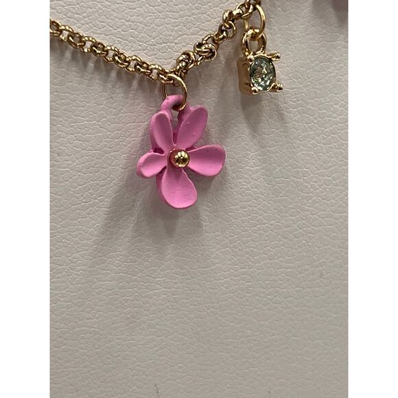 Betsey Johnson Pink
Rubberized 3 Triple Flower Green Rhinestone Necklace - Picture 3 of 8